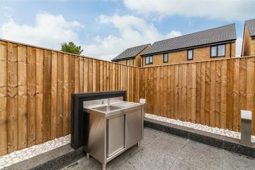 Blackstone Walk - Fabulous Houses With Parking