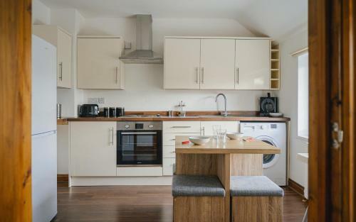 Saint Luke's Apartments By Paym�n Club