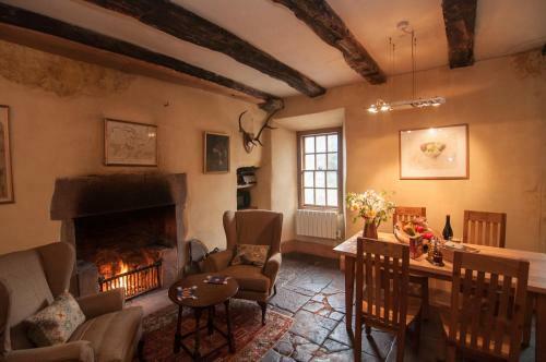 Barns Tower