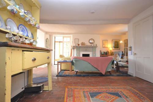 Downgate Villa, Petersfield