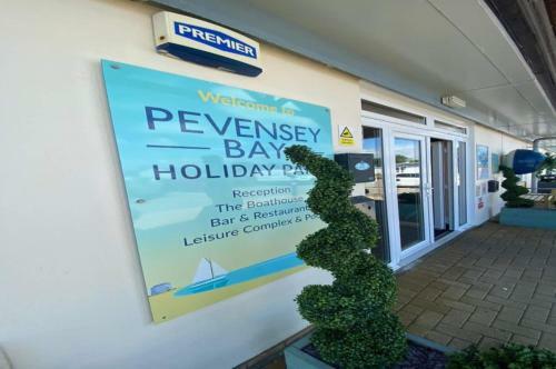 Large Mobile Home, Pevensey Bay Holiday Park,