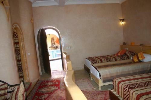 Bed & Breakfast Maison Merzouga Guest House