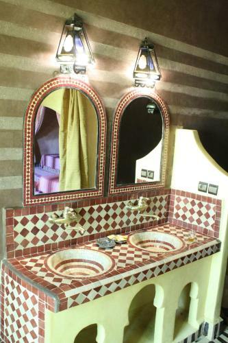Bed & Breakfast Maison Merzouga Guest House