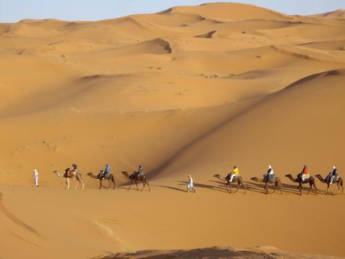 Bed & Breakfast Maison Merzouga Guest House