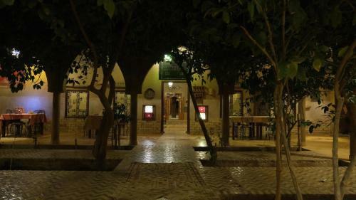 Bed & Breakfast Maison Merzouga Guest House