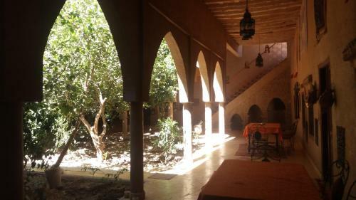 Bed & Breakfast Maison Merzouga Guest House