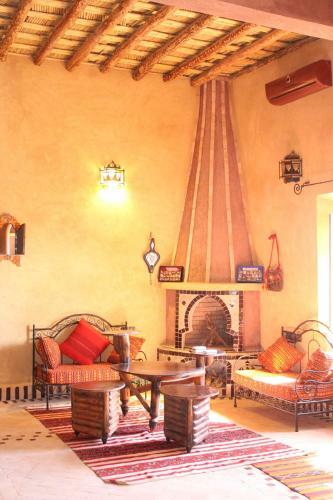 Bed & Breakfast Maison Merzouga Guest House