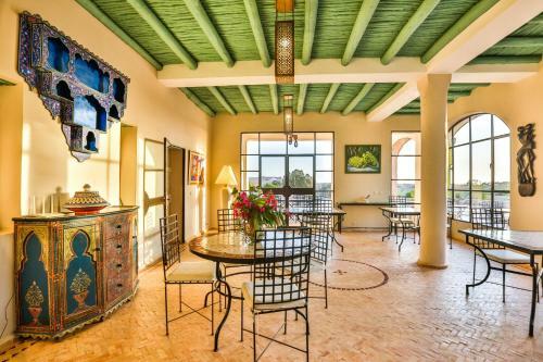 Hostal Maison D'h�tes, Spa Et Yoga Villa Oc�ane