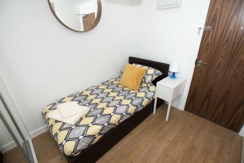 Modern 1 Bedroom Apartment In City Centre