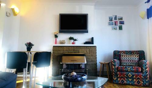 Hostal Peace: Peaceful Neighbourhood Near Heathrow
