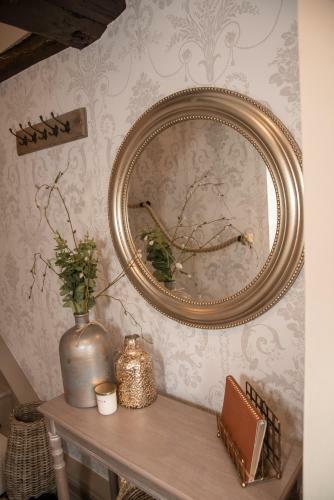 Luxury Stow Apartment