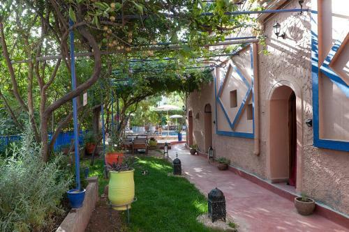 Bed & Breakfast Auberge Le Maquis