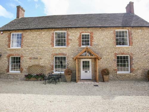Shifford Manor Farm