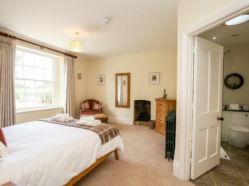 Shifford Manor Farm