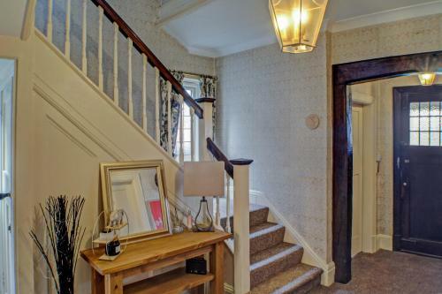 Oyo Wayside Hotel