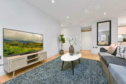 Elegant Windsor Apartment Close To Castle