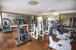 Peninsula Residence All Suite Hotel