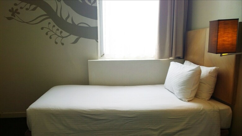 The 5 Elements Hotel