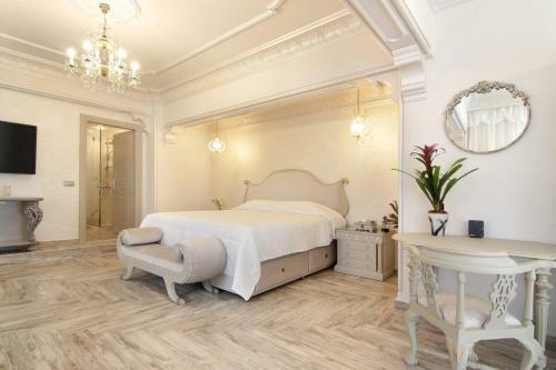 Black Diamond Luxury Villa Anavyssos In Athens