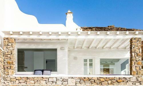 Ano Mera Villa Sleeps 8 With Pool And Air Con