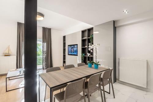 Stylish Formionos Apartment