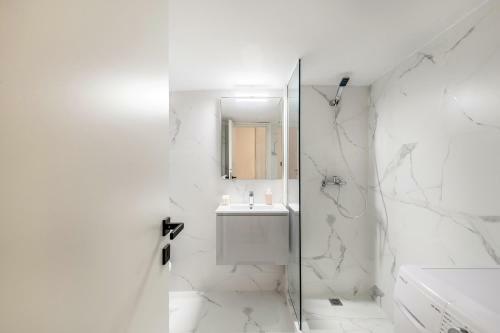 Stylish Formionos Apartment