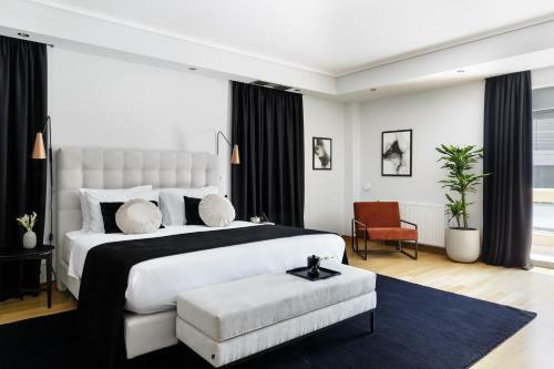 Eos Urban Villa By Upstreet