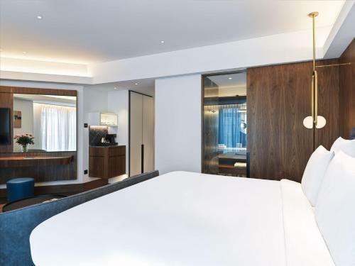 Athens Capital Center Hotel - Mgallery Collection