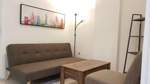 Palette Apartment Chocolate - Athens Center, 6 Bd, 3 Bath