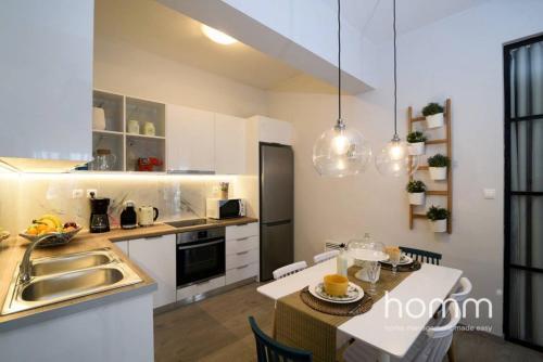 93m� Homm Chic Apartment Close To Metaxourgeio