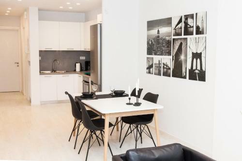 Apartamento Modern, Glamorous Apt In Athens Dt (2beds/2baths)