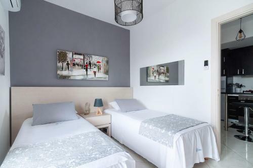 Apartment Apollo & Apartment Artemis In Central Athens