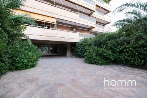 Breathtaking Luxury Homm Apartment In Glyfada