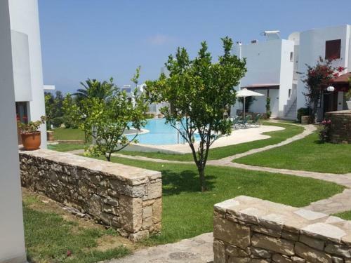 Splendid Holiday Home In Crete With Swimming Pool