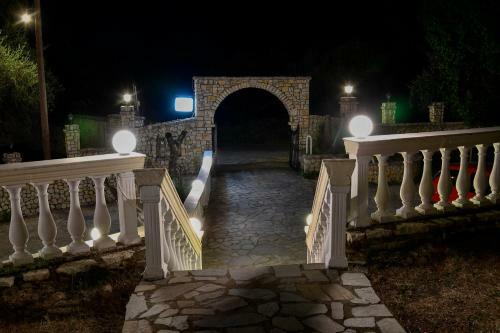 Hostal Corfu Room Apartments