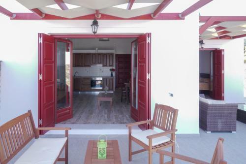 Anefanti Villas