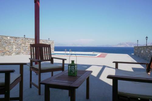 Anefanti Villas
