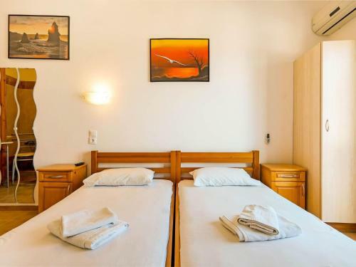 Delightful Apartment In Therma With Balcony