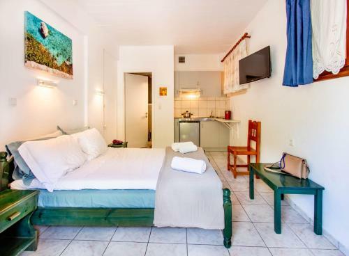 Nefeli Hotel