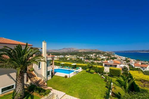 Villa Katerina & Margarita With Heated Pool