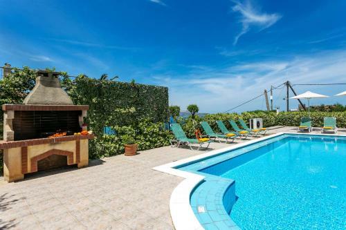 Villa Katerina & Margarita With Heated Pool