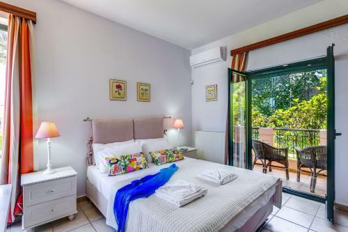 Villa Katerina & Margarita With Heated Pool