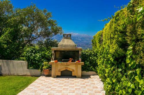 Villa Katerina & Margarita With Heated Pool