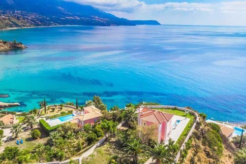 Karavados Villa Sleeps 4 Pool Air Con Wifi