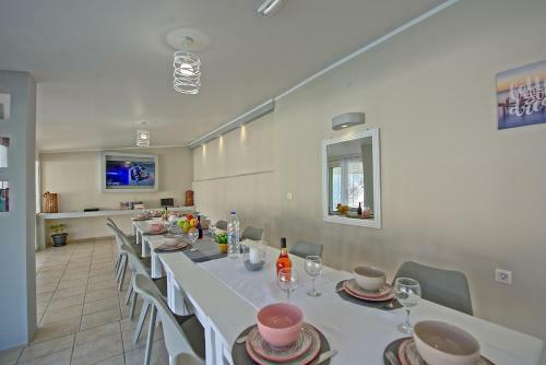 Sidari Beach Villa