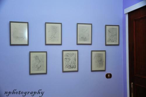 Alexandra's Art Apartment