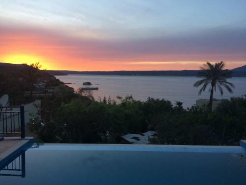 Villa Kera Infinity Pool And Panoramic Sea View
