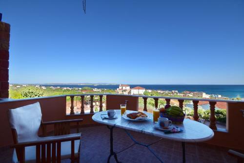 Anais Apartments