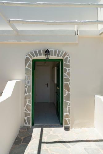 Hostal Guesthouse Eri