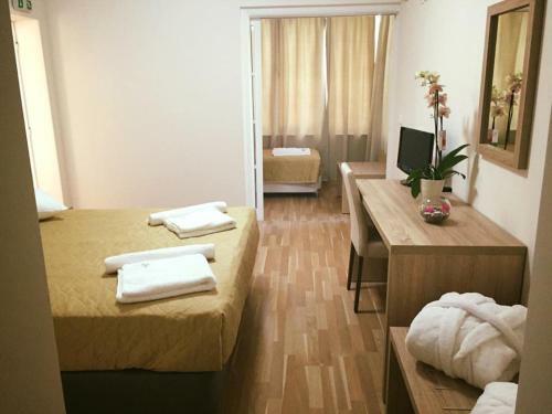 Hotel Marzi Beach And Bungalows